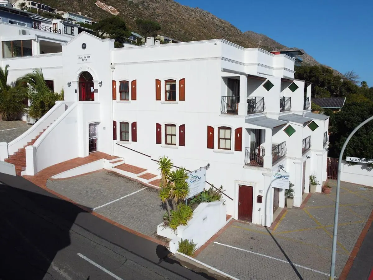 Berg En Zee Guesthouse Gordons Bay