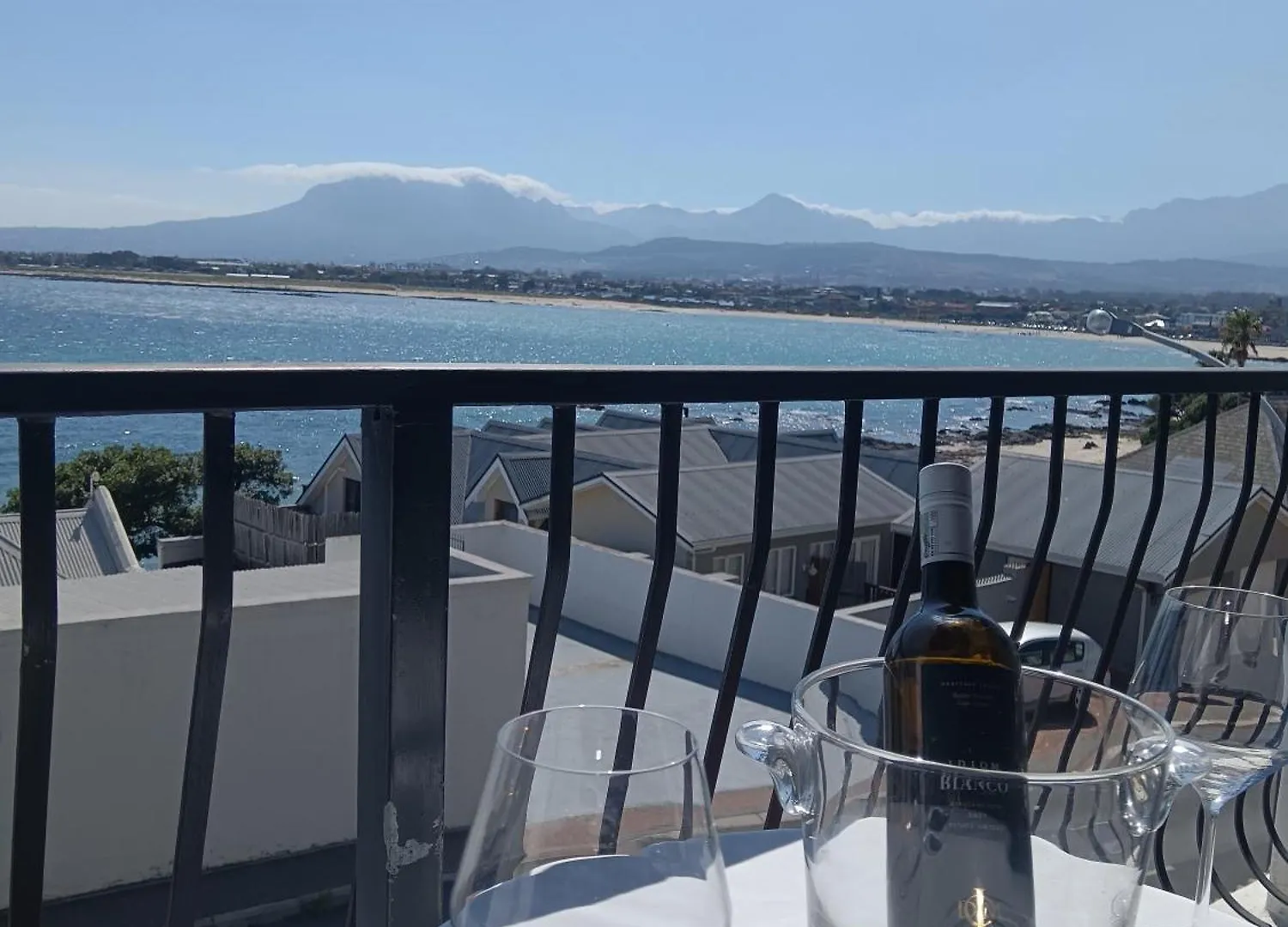 Berg En Zee Guesthouse Gordons Bay South Africa