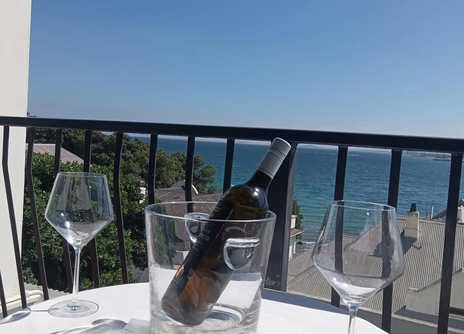 Berg En Zee Guesthouse Gordons Bay 4*,  South Africa