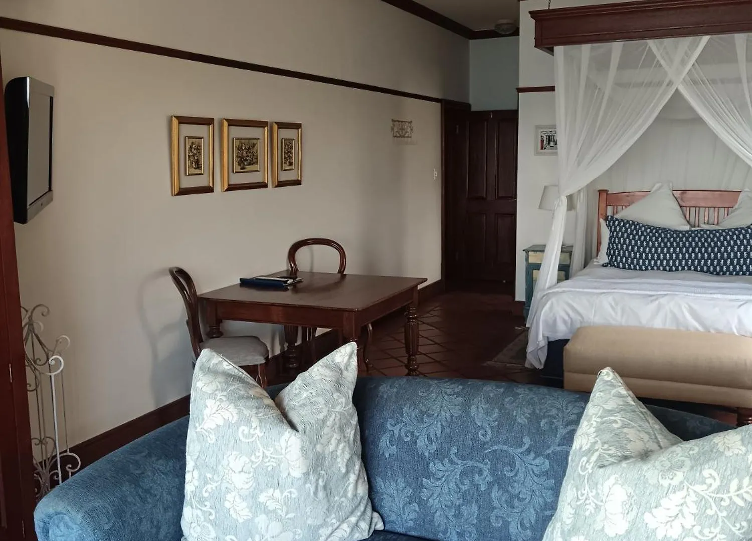 Berg En Zee Guesthouse Gordons Bay Guest house