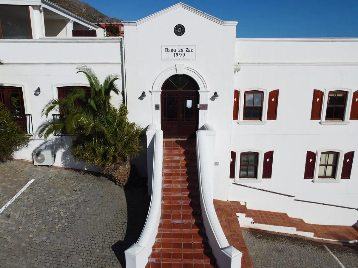 Guest house Berg En Zee Guesthouse Gordons Bay