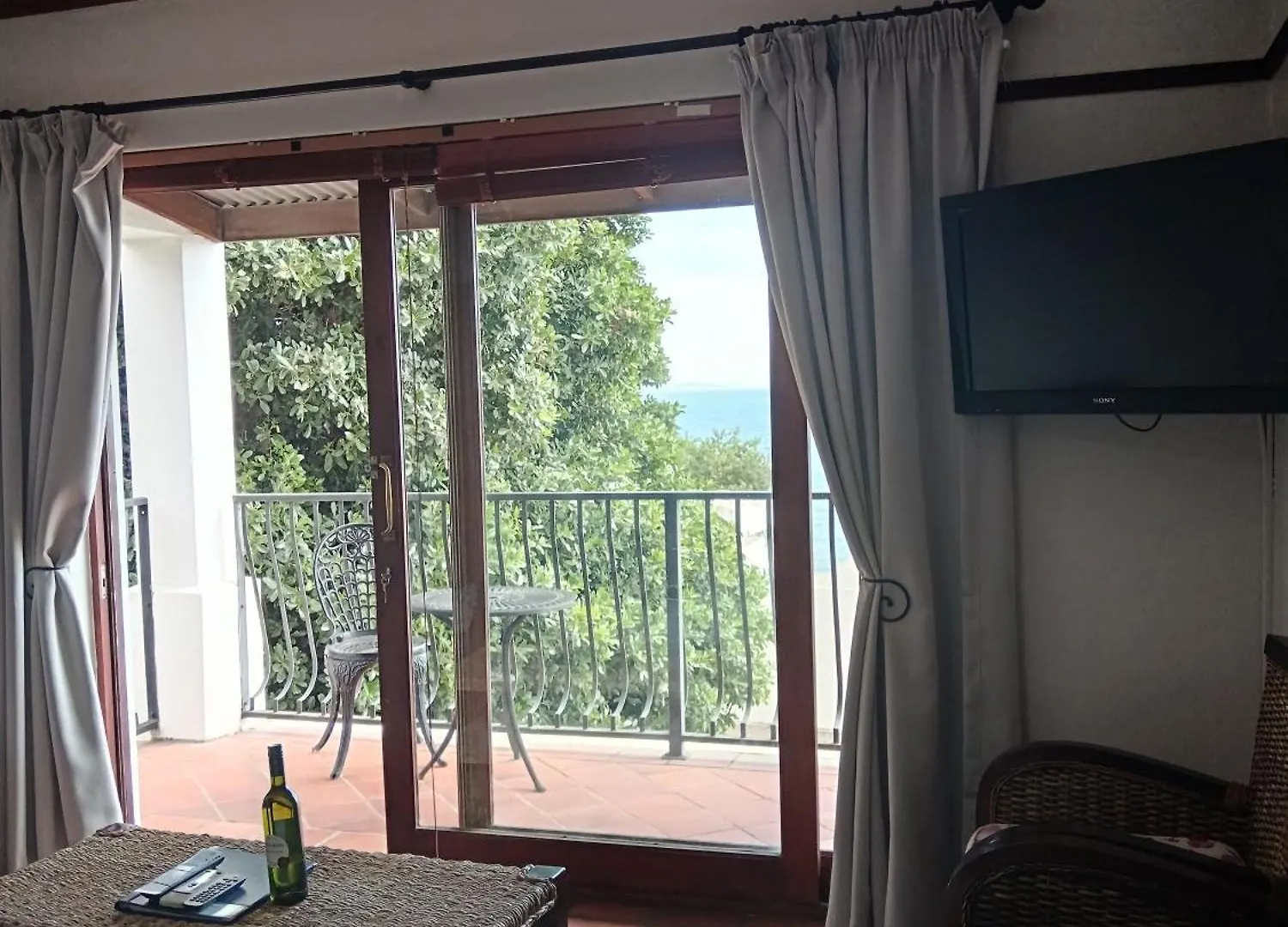 Berg En Zee Guesthouse Gordons Bay
